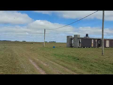 RE/MAX MAR Gustavo Sosa, vende lote en San Bernardo (Pueblo Nuevo), a 500 m del mar cel 095956672.