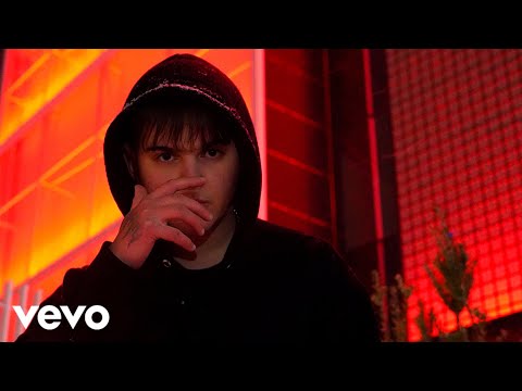 PAXER - PRZYTUL SIĘ DO MNIE MAŁA