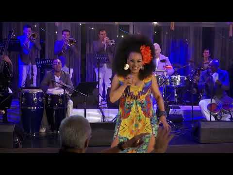 Aymée Nuviola, Diego Galé - El Yerbero Moderno (Live)