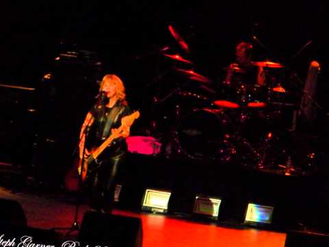 Suzi Quatro - All Shook Up