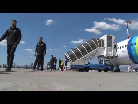 AZ reist naar Athene