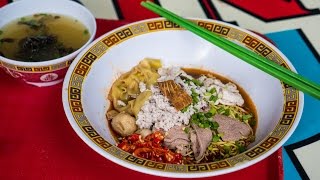 Best Singapore Food - BAK CHOR MEE at Hill Street Tai Hwa Pork Noodles - YouTube