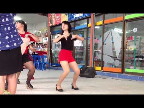 120801 PRIMO Cover SISTAR Diva + Loving U