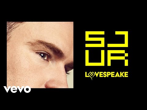 SJUR, Lovespeake - Me In The Middle (Pseudo Video)