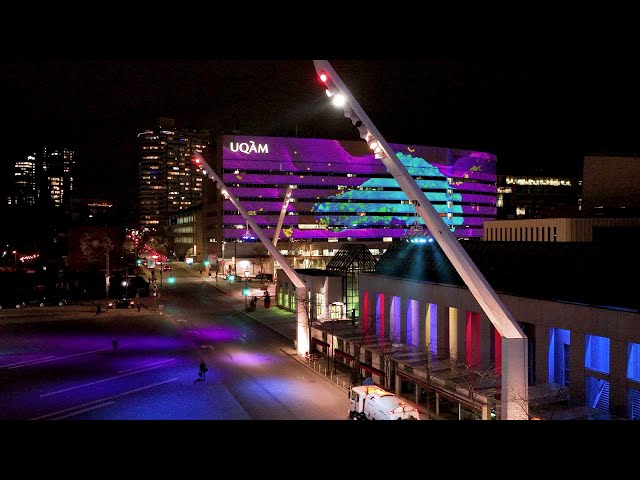 Matière à réflexion: les coulisses de la projection