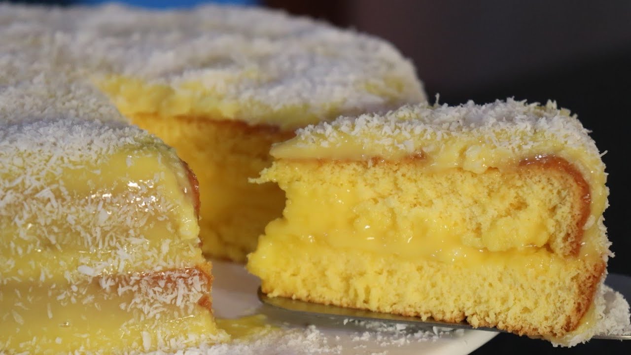 Bolo de Fécula de Batata com Creme | Muito Fofo!