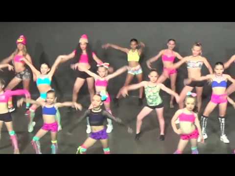 Sweet Blossom Candy Fashion Show 2017