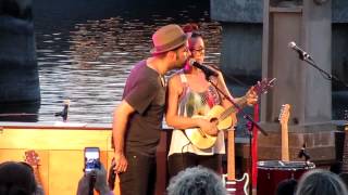 Greg Laswell and Ingrid Michaelson - The Light in Me