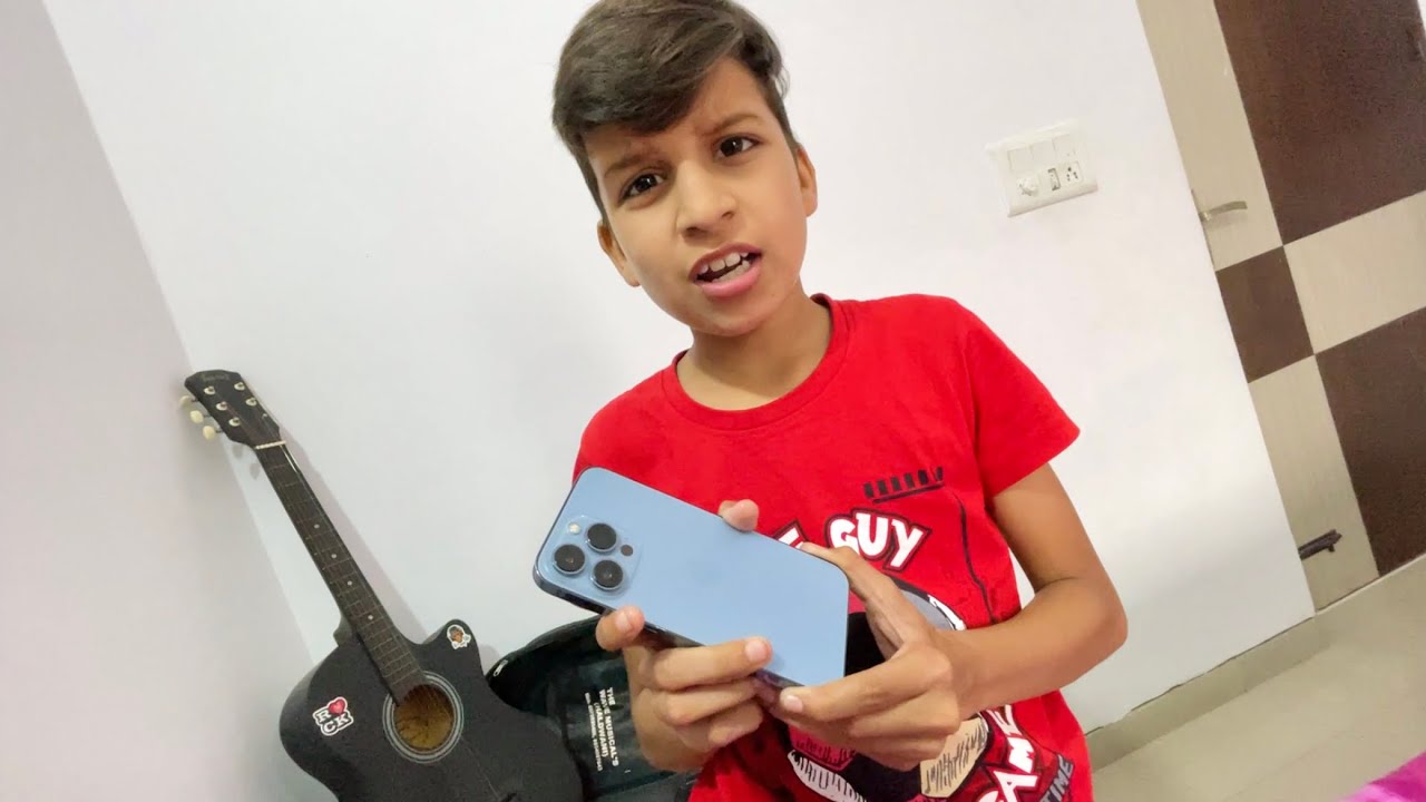 New Iphone Kharab Nikla 😲