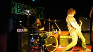 Universal Choke Sign covering Pantera's Goddamn Electric at Dimestock  2010