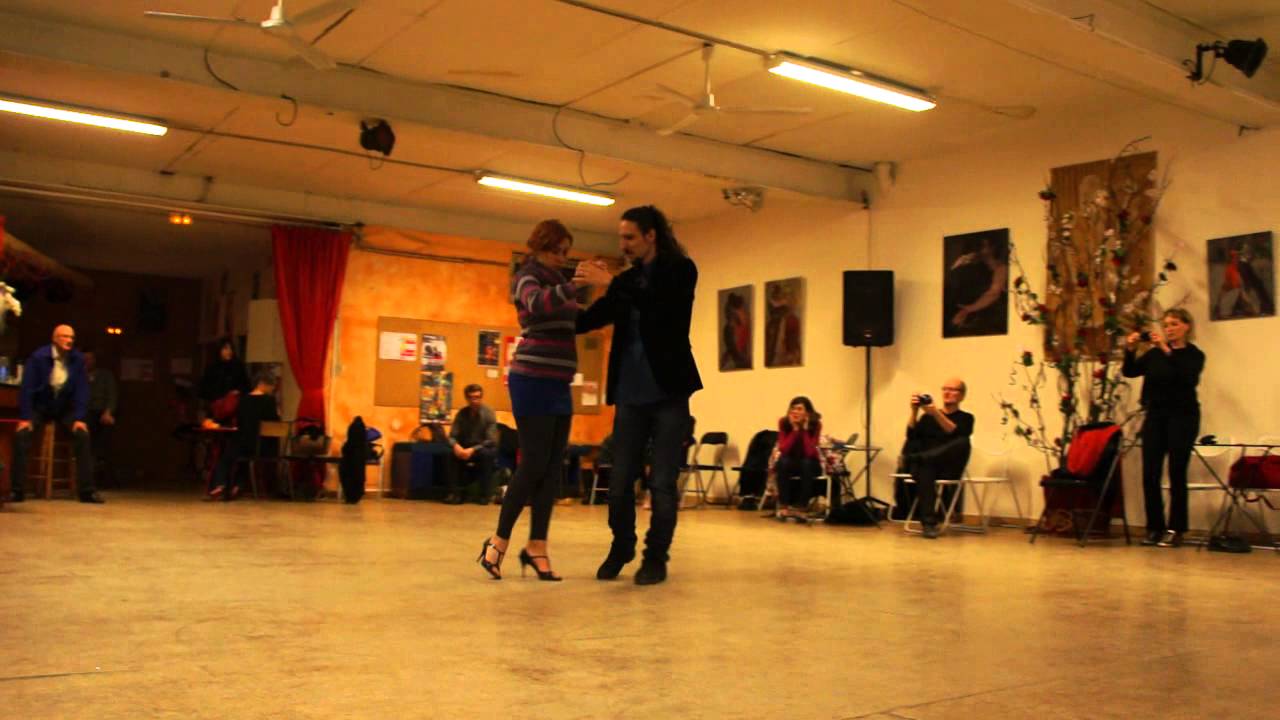 20 01 2013 Virginia Uva & Cesar Agazzi résumé 2