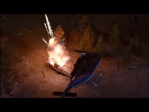 Car Chase Scene ( Murder at 1600 )