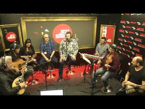 Χρήστος Χολίδης - Μάτια μου Όμορφα + Στο Σπίτι Χαράματα (UNPLUGGED) | ΕΕΜ19 @ Sfera 102.2