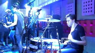 De minuut: Kensington - Send me Away - 22-5-2012