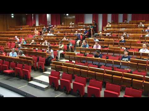 Statistical Mechanics of Self-Gravitating Systems