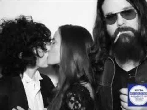 LP     Laura Pergolizzi  (2004)     Suburban Sprawl & Alcohol