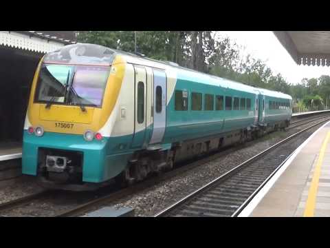 A few passenger units @ Abergavenny  - 15/8/19