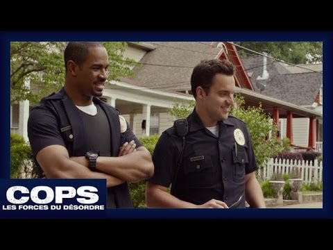 Cops : Les Forces du Désordre - Extrait C'est pas illégal [Officiel] VF HD