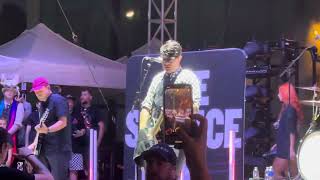 Hawthorne Heights - Niki Fm (Live in Council Bluffs)
