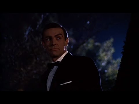 From Russia with Love - 007 Pre-Title Sequence #2 (480p)