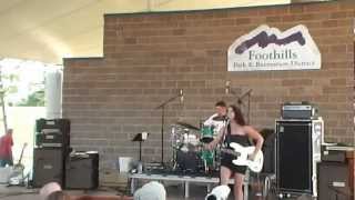 Trampled Under Foot - Somethin Aint Right