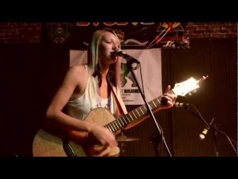 No Doubt 'Underneath It All' Cover by Carly Jo Jackson at ЯPR's Sunday Fundays video thumbnail