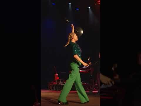 Emma Marrone  Fortuna tour live 2021Roma - L'amore non mi basta