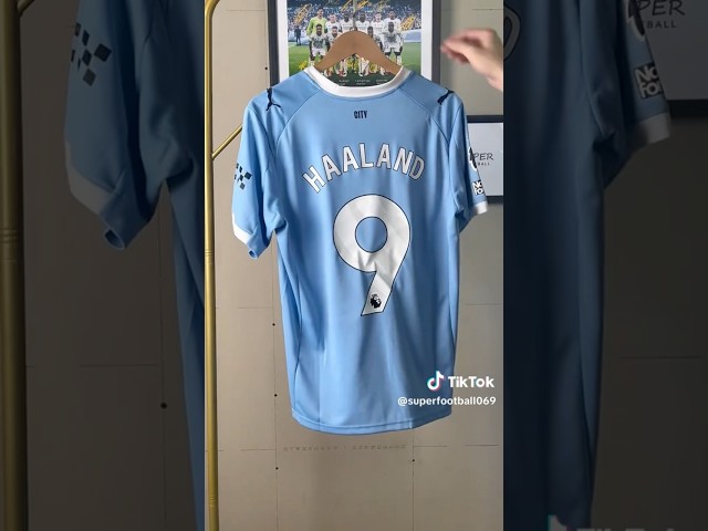 Vídeo relacionado con PUMA Manchester City FC Camiseta de Calentamiento para Hombres 25/26, Azul (Silver Sky), L