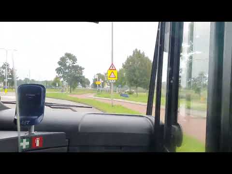 RET buslijn 283 van Zuidplein naar Station Barendrecht (versnelt) in de 1218