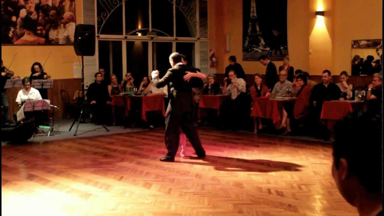 Juan Stefanides y Jimena Hoeffner Salon Canning Parakultural