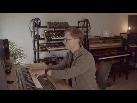 Chris Roe: Crafting the Emotional Scorefor "The Salt Path"