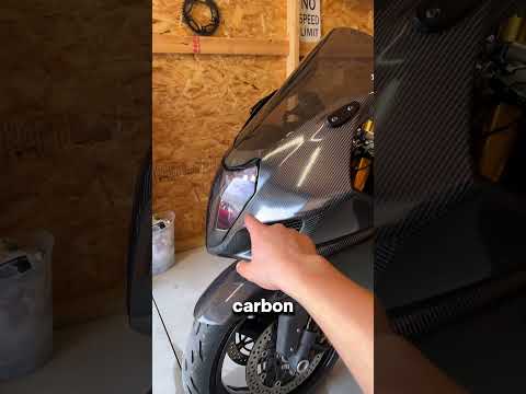 NEVER BUY CARBON FIBER! #bikelife #motovlog #motovlogger #motorcycle #sportbike #sportbikes #biker