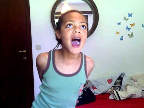 Jessie J-Domino by Lena.