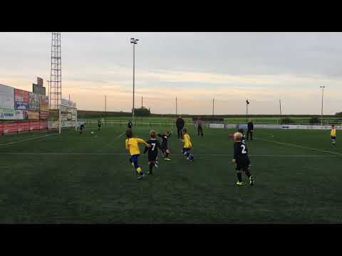 Djibril Snoussi U9A Kraainem Football 28-10-2017 vs Pepingen Hal
