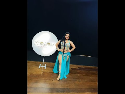 Franciéle Silva - Primeiro lugar Solo profissional - Festival Pérolas do Oriente 2022.