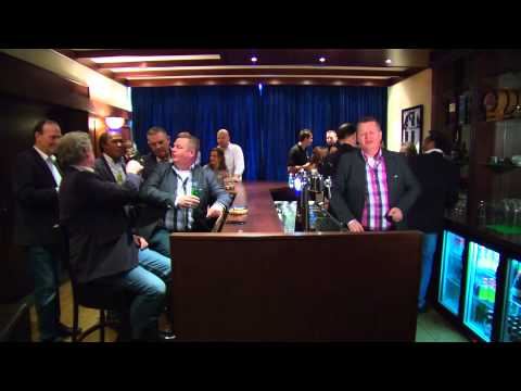 Johnny Bolk 1000 x Gewogen (Officiële Videoclip)