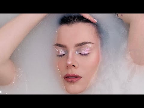 Lotta - kamfora (Official Video)