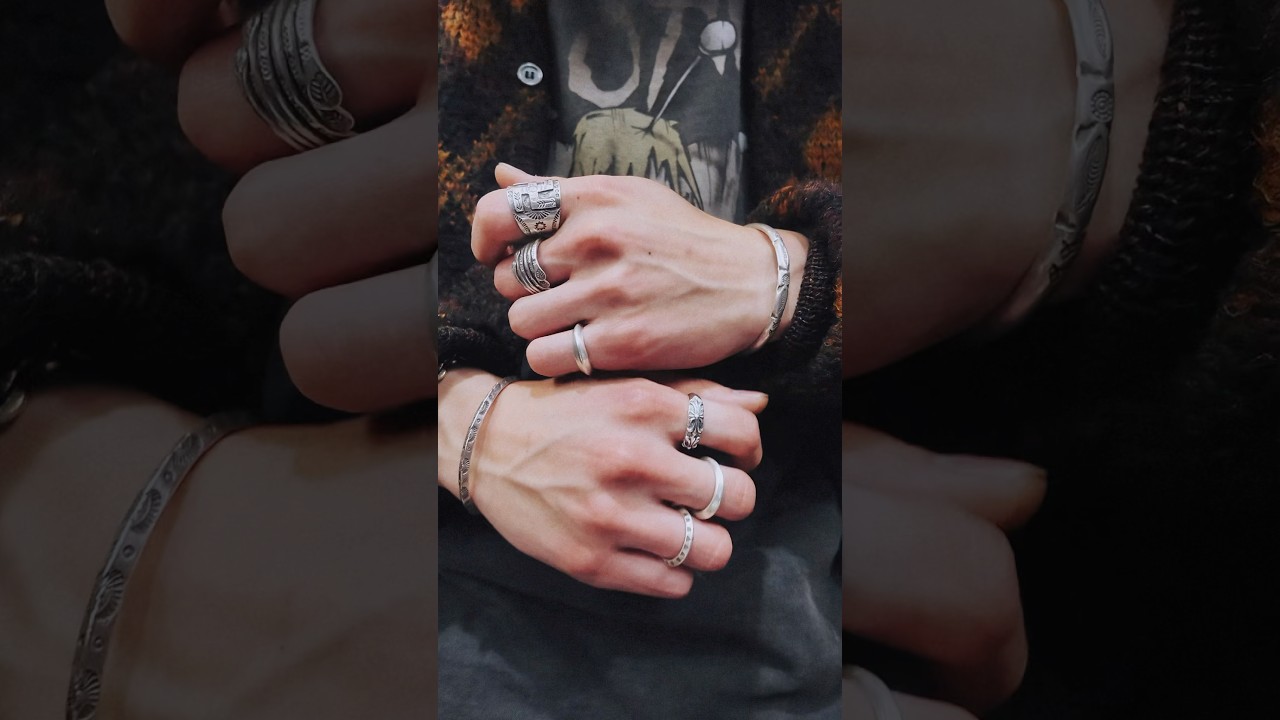 明日から大量にシルバーアクセ入荷するよ〜僕は北口店にいるのでお勧め聞きにきてね！　#シルバーアクセサリー