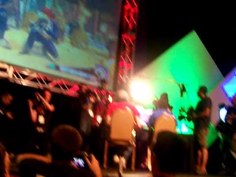 Latif beats Tokido