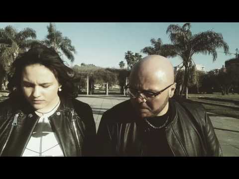 ENZO DE LUCA feat SILVIA CANO' - Me manche tu Papa' - Official Video