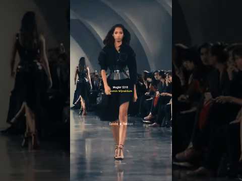 She really ate all up🫡 #fashion #model #yasminwijnaldum -  Yasmin Wijnaldum for Mugler ss24 #mugler