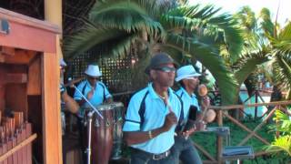 preview picture of video 'Organ Ritmo Oriental in Hotel Brisas Guardalavaca Cuba'