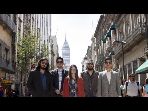 The Chamanas - Regalo de Reyes con Luis Humberto Navejas (Enjambre)