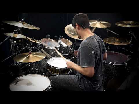 PLAYSTATION  - No Straight Roads by Metronomik - BRUNO VALVERDE