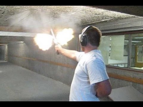 (Real Gun) "Bump firing" the S&W M500