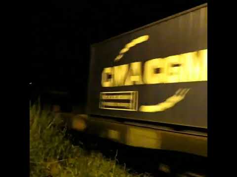 MRS Logística SA Trem de carga geral prefixo KSC 0127