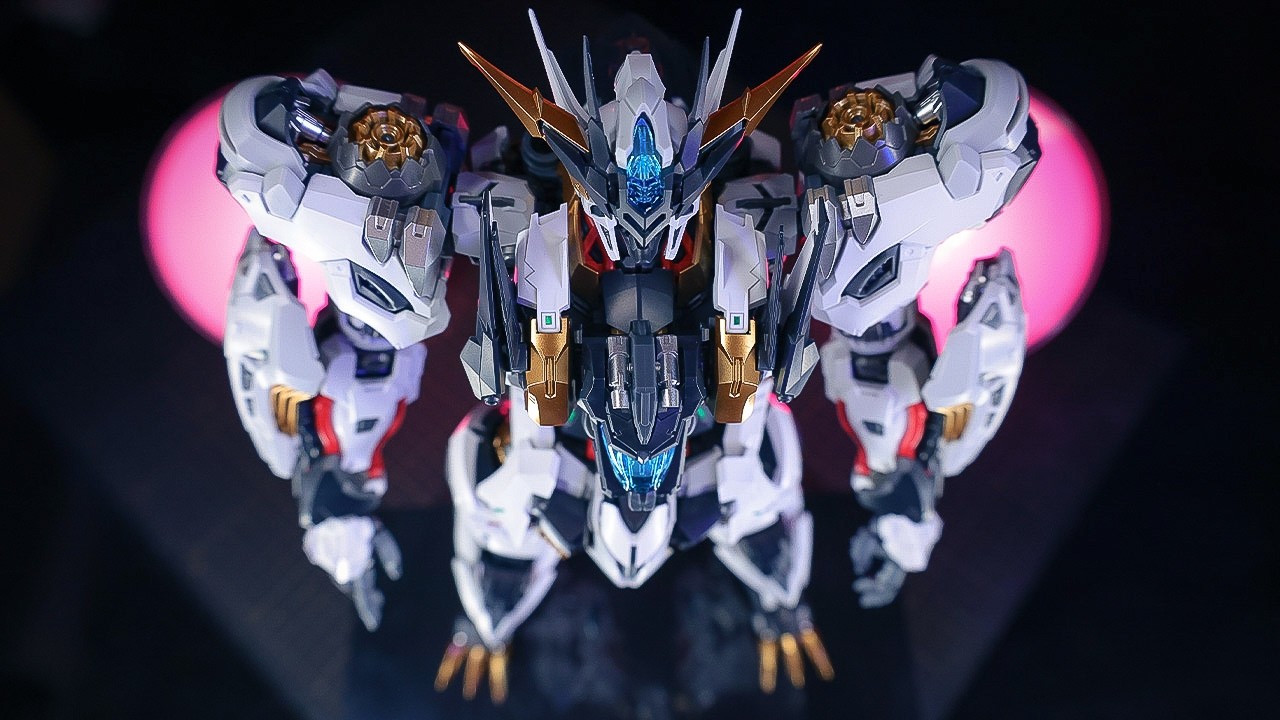 This Might Just Be The Best Mecha Model Kit Of All Time