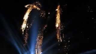 preview picture of video 'Bắn pháo hoa kỷ niệm 10 năm thành lập tỉnh Đắk Nông 1/1/2004 -1/1/2014'