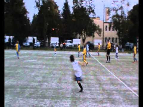 Suchary Suchy Las rocznik 2002   Tarnowiak sezon 2011