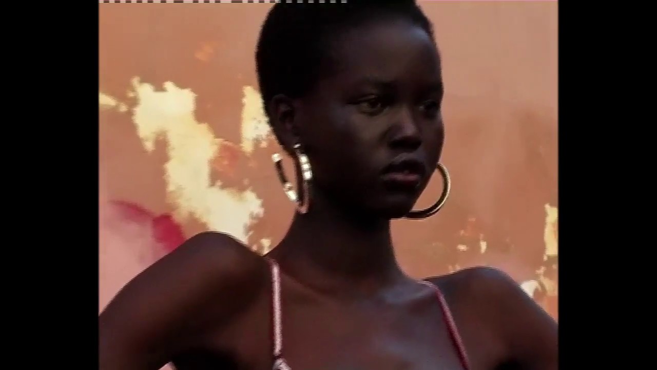 Valentino Resort 2019 - kampaň